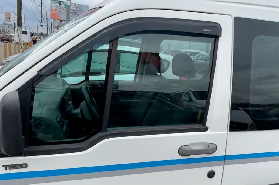 Ford Connect 2006–2009 Deflectores de Ventana (2 uds, HIC) Image