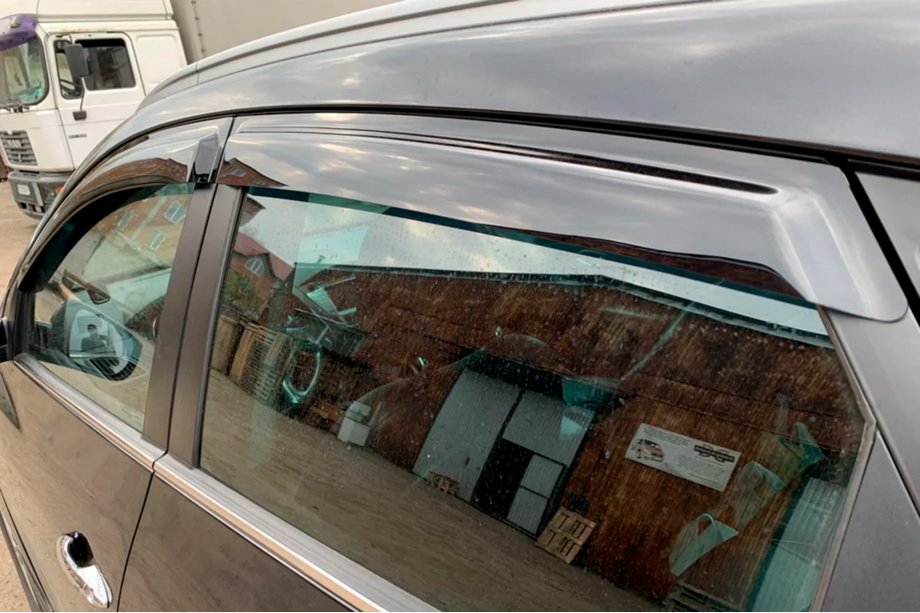 Hyundai IX-35 2010-2015 Deflectores de Ventana (4 uds, HIC) Foto 9