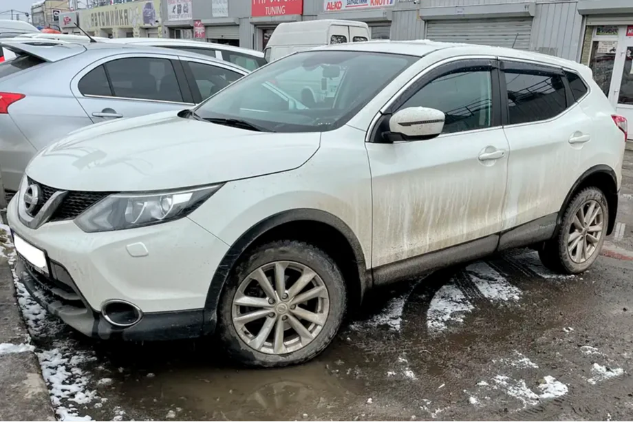 Nissan Qashqai 2014-2021 Deflectores de ventana con moldura cromada (4 uds, HIC) Foto 4