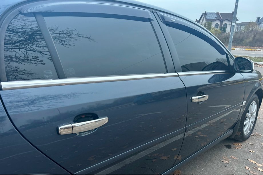 Opel Vectra C 2002-2008 Deflectores de Ventana SD (4 uds, HIC) Image
