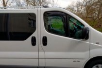 Opel Vivaro 2001–2015 Deflectores de ventana encastrables (2 uds, HIC) foto 1