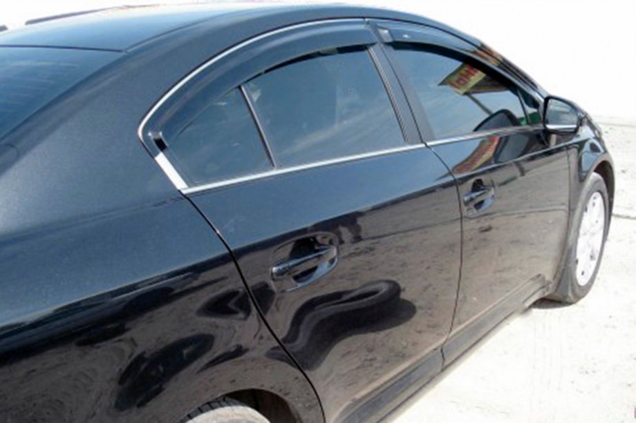 Toyota Avensis 2009-2018 Deflectores de Ventana SD (4 uds, HIC) Image