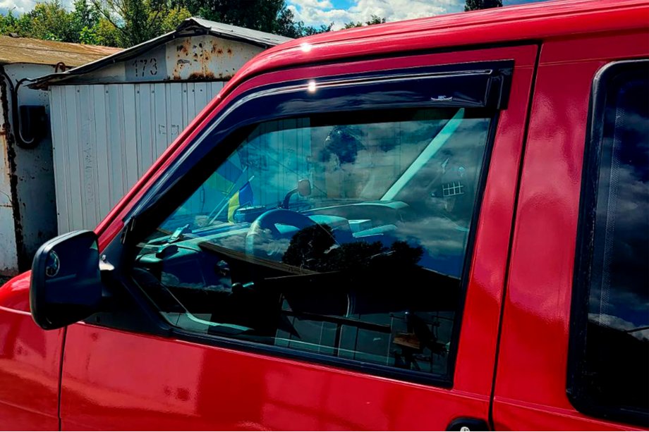 Volkswagen T4 Transporter 1990-2003 Deflectores de Ventana (2 uds, HIC) Image