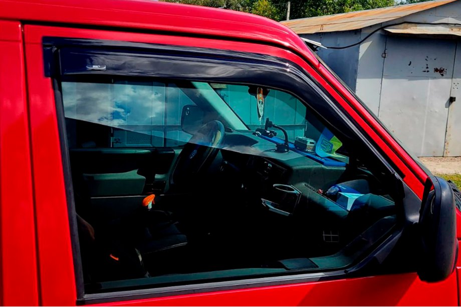 Volkswagen T4 Caravelle/Multivan 1990–2003 Deflectores de Ventana (2 uds, HIC) Foto 2