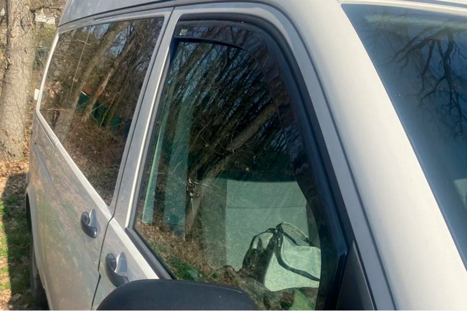Volkswagen T5 Multivan 2003–2010 Deflectores de ventana encastrables (2 uds, HIC) Foto 4