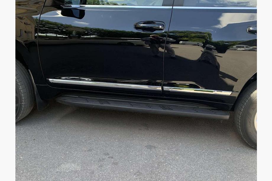 Toyota Land Cruiser Prado 150 2009-2023 Molduras de puertas (Diseño 2013-2017) Negro Foto 4