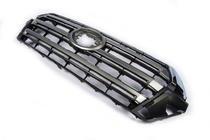 Toyota Land Cruiser 200 2007-2021 Parrilla 2016-2021 (Diseño Stock) foto 1