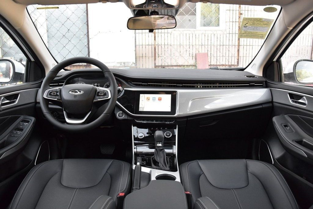 Actualizado el sedán de Chery Arrizo 5
