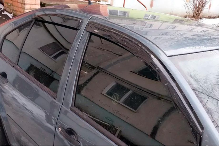 Volkswagen Bora 1998-2004 Deflectores de Ventana (4 uds, HIC) Image