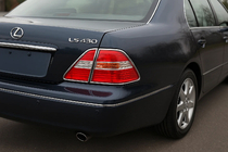 Lexus LS 2001-2006 Cubiertas cromadas para pilotos traseros (2 uds., plástico) foto 1
