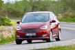 Monovolumen compacto de cinco plazas Ford C-Max foto 11