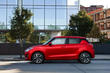 Revisión del hatchback de cinco puertas Suzuki Swift foto 2