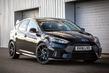 Revisión de la versión cargada del Ford Focus RS hatchback foto 1