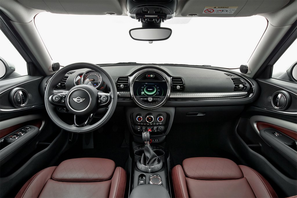 El examen de camioneta MINI Clubman de segunda generación