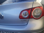 Volkswagen Passat B6 2006-2012 Emblema 2.0 TDI (con I roja) foto 2