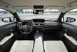 Canje para el crossover urbano de Lexus UX 200 foto 6