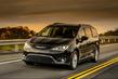 Los cascos para siete pasajeros minivan Chrysler Pacifica foto 3