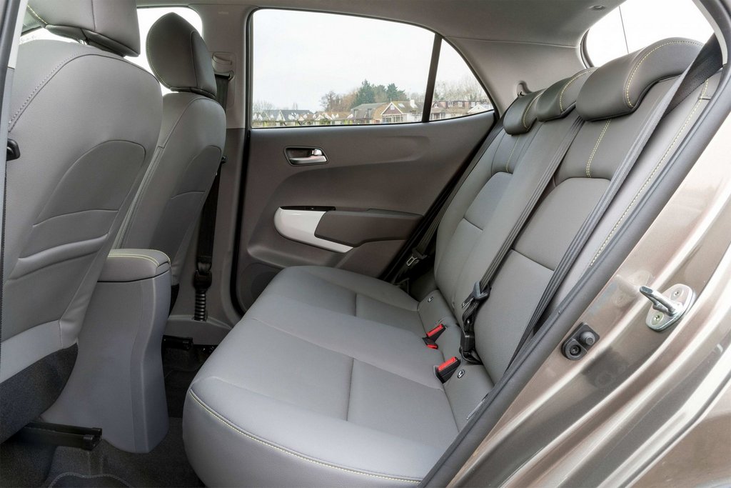 Modificación crossover del hatchback Kia Picanto X-Line