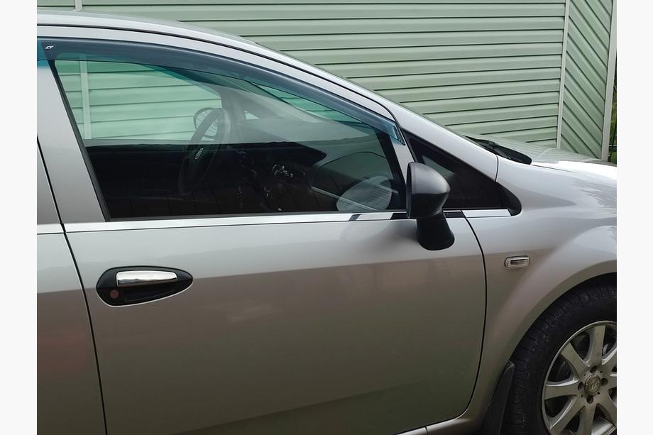 Fiat Linea 2006-2018 Cubiertas Cromadas para Manijas de Puerta (4 uds, Acero Inoxidable) Image