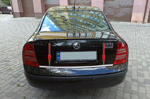 Skoda Superb 2001-2009 Moldura maletero acero inoxidable foto 1