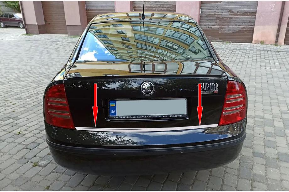 Skoda Superb 2001-2009 Moldura maletero acero inoxidable Image