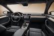 Revisión del Skoda Superb liftback actualizado 2019 foto 4