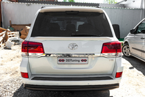 Toyota Land Cruiser 200 2007-2021 Alerón trasero WALD (inferior, 2016-2021) foto 17