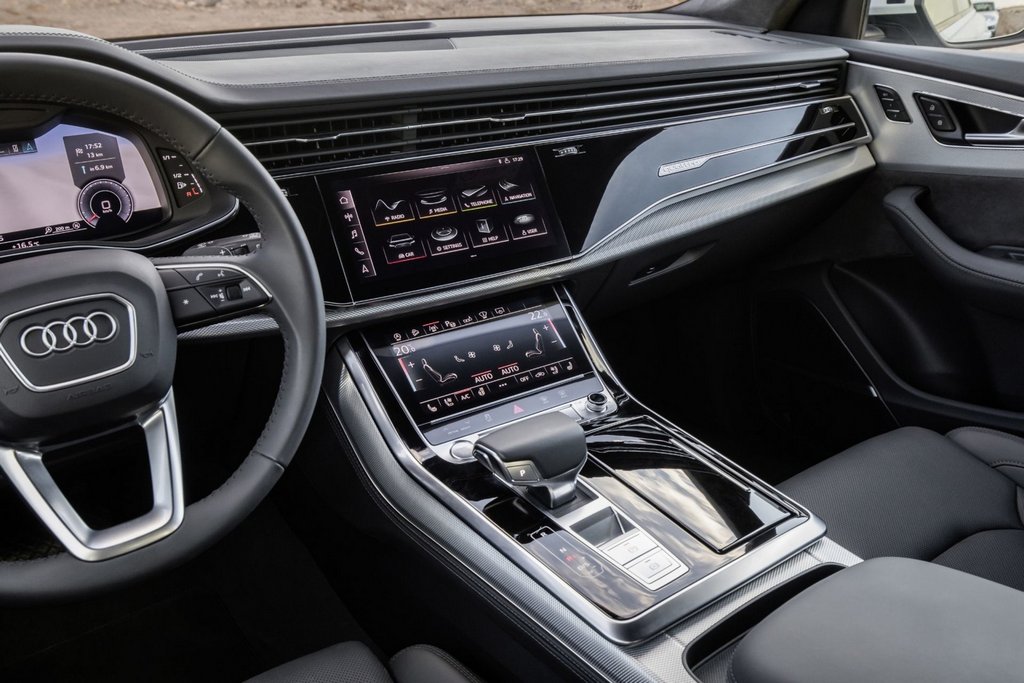 Revisión de tracción crossover premium de Audi Q8