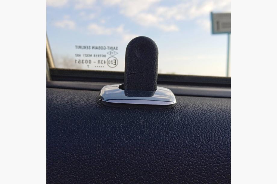 Renault Duster 2008–2017 Cubiertas para botones interiores (4 uds, acero inoxidable) Image