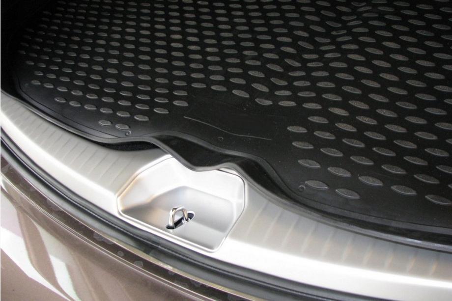 Infiniti FX 2003-2008 Alfombrilla de maletero de goma (Novline) para Infiniti FX35 Foto 3