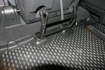 Land Rover Defender 1986-2016 Alfombrilla de maletero larga (Novline) 110 5D (Introduccion) foto 3
