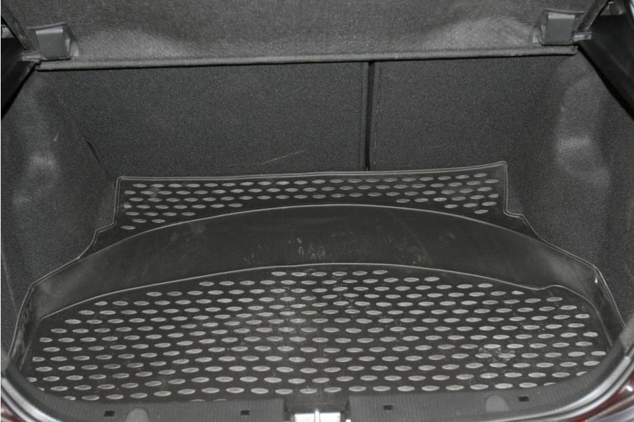 Mercedes C-class W203 2000-2007 Alfombrilla de maletero (Novline) Coupe Foto 3