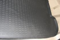 Subaru Tribeca 2005-2014 (2005↗) Alfombrilla de maletero (Novline) SUV (5 plazas) foto 2
