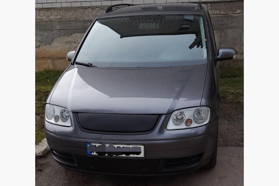 Volkswagen Touran 2003-2010 Rejilla de invierno (superior, 2003-2006) Brillante Foto 3