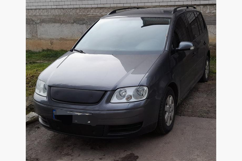 Volkswagen Touran 2003-2010 Rejilla de invierno (superior, 2003-2006) Brillante Foto 4