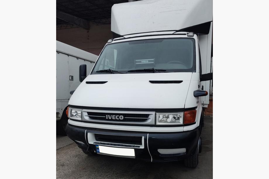 Iveco Daily 1999-2006 Cubierta de invierno para parrilla Mate Image