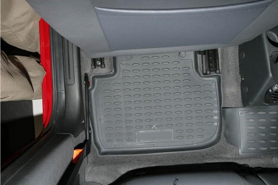 Alfa Romeo 147 2000-2010 Alfombrillas de goma para interior (4 uds, Novline) Foto 3