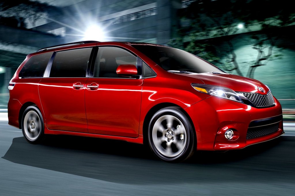 Revisión de la minivan Toyota Sienna actualizada de tamaño completo