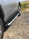 Toyota Rav 4 2019–2025 Estribos Laterales Fullmond (2 uds., Aluminio) foto 5