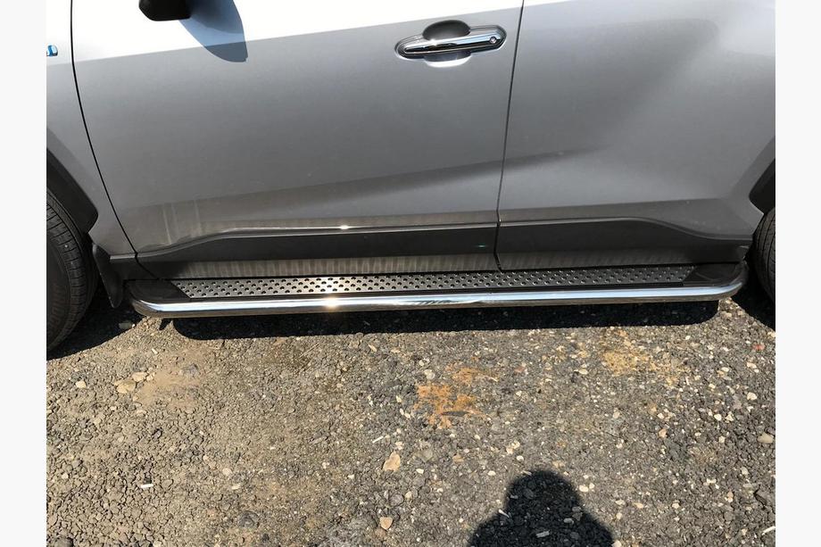 Toyota Rav 4 2019–2025 Estribos Laterales Maydos V2 (2 uds., Aluminio con Acero Inoxidable) Foto 8