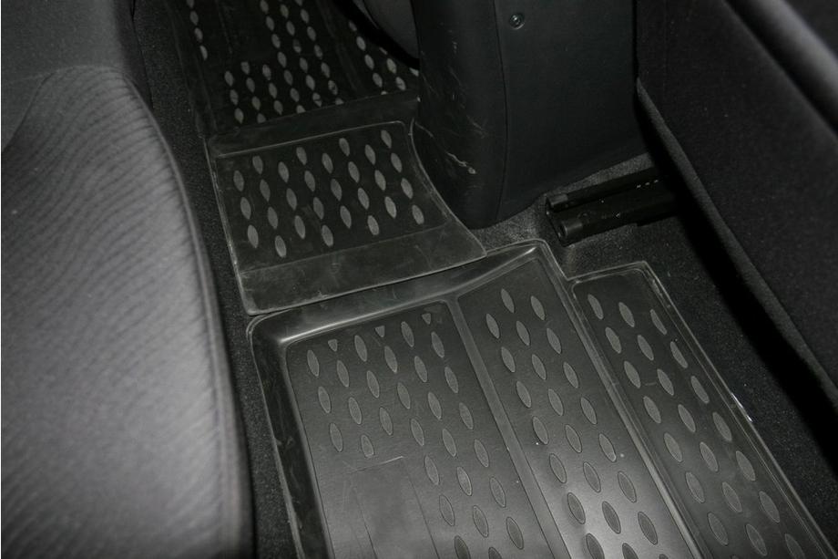 Hyundai Accent 2011-2017 Alfombrillas de goma para interior (4 uds, Novline) Foto 4