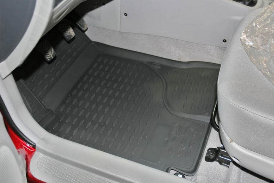 Kia Cerato 1 2004-2009 Alfombrillas de goma para interior (4 uds, Novline) Foto 2
