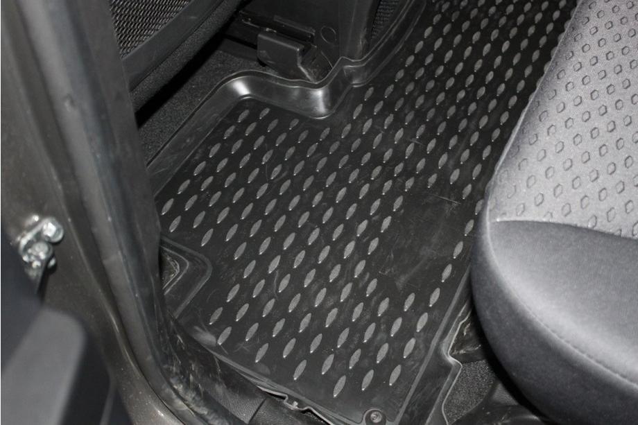 SsangYong Action 2005-2018 (2010↗) Alfombrillas de goma interiores (3 uds, Novline) New Foto 3