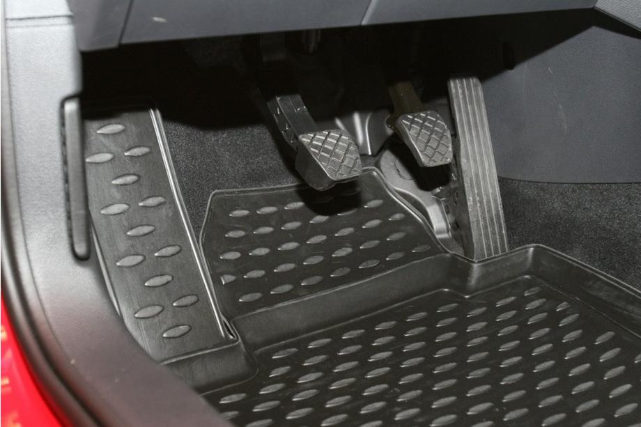 Volkswagen Jetta 2011-2018 Alfombrillas de goma para interior (4 uds, Novline) Foto 2