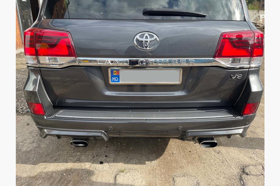 Toyota Land Cruiser 200 2007-2021 Kit de carrocería 2016↗ (TRD 2021) Blanco Foto 7