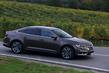 Revisión del sedán mediano Renault Talisman foto 1