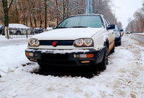 Volkswagen Golf 3 1991-2001 Cubierta de invierno para parrilla foto 1