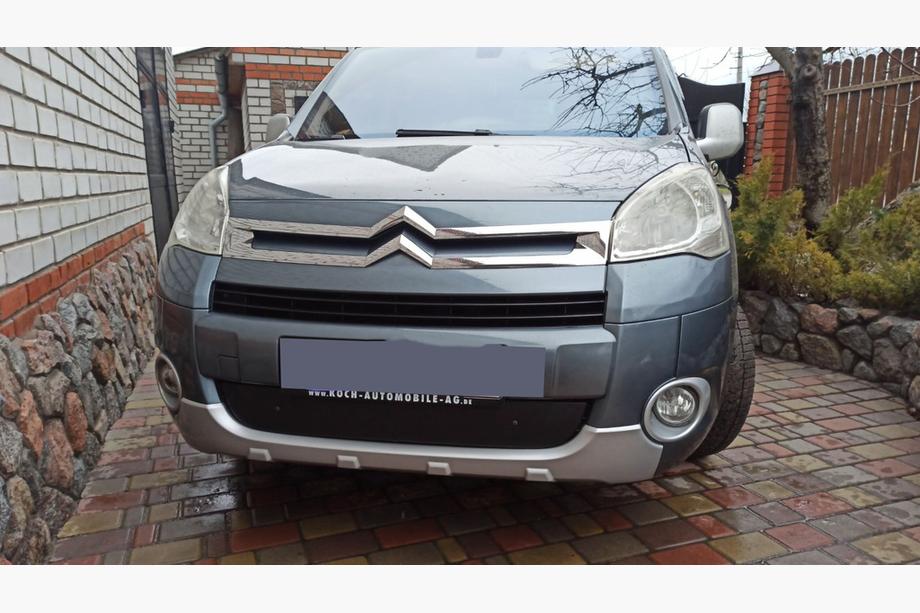Citroen Berlingo 2008-2018 Rejilla de invierno (2008-2012) Mate Foto 2