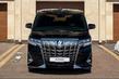 Un lujoso minivan de Toyota Alphard foto 2