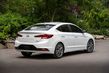 Sedán compacto de Hyundai Elantra en forma actualizada foto 5